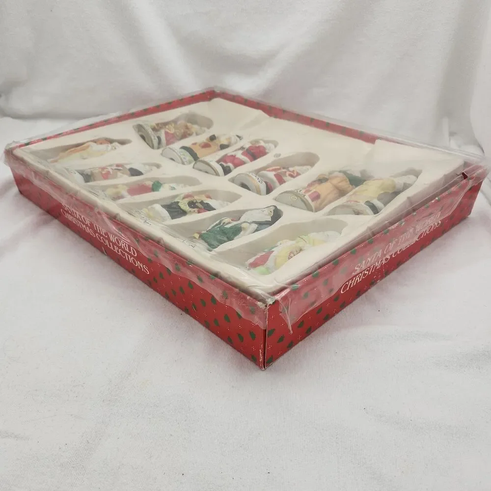 Builders Square Inc figures santas